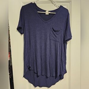 Flowy Navy Blue T-Shirt Size M